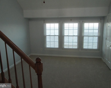 7959 River Rock Way - Photo Thumbnail 17