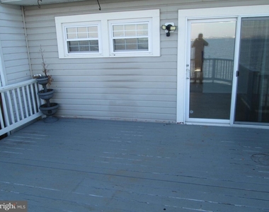 7959 River Rock Way - Photo Thumbnail 14