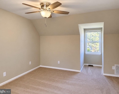919 Truro Lane - Photo Thumbnail 18
