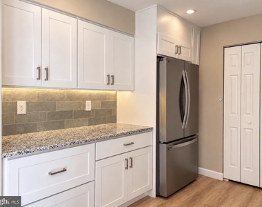 919 Truro Lane - Photo Thumbnail 9