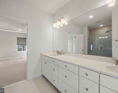 1523 Burnell Drive - Photo Thumbnail 38