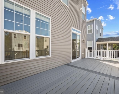 1523 Burnell Drive - Photo Thumbnail 52