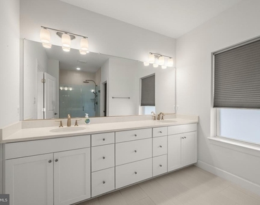 1523 Burnell Drive - Photo Thumbnail 37