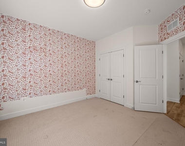 1523 Burnell Drive - Photo Thumbnail 42