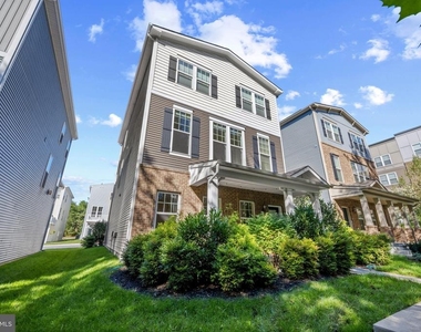 1523 Burnell Drive - Photo Thumbnail 57