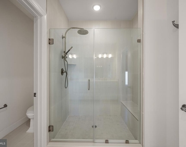 1523 Burnell Drive - Photo Thumbnail 39
