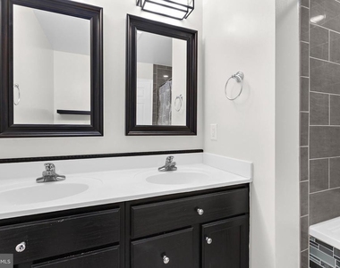 8738 Bright Meadow Court - Photo Thumbnail 27