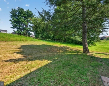 4800 Plum Run Court - Photo Thumbnail 28