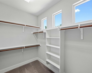 15500 Enid Dr - Photo Thumbnail 16
