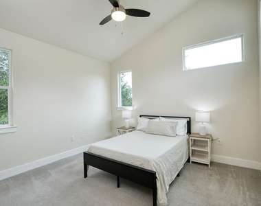 15500 Enid Dr - Photo Thumbnail 22