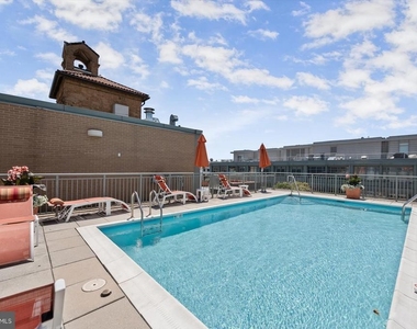 2425 L Street Nw - Photo Thumbnail 20