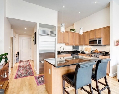 2425 L Street Nw - Photo Thumbnail 7