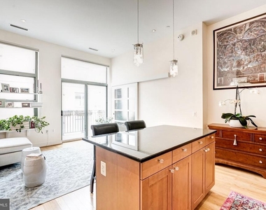 2425 L Street Nw - Photo Thumbnail 9