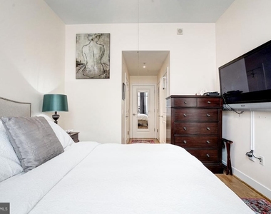 2425 L Street Nw - Photo Thumbnail 13