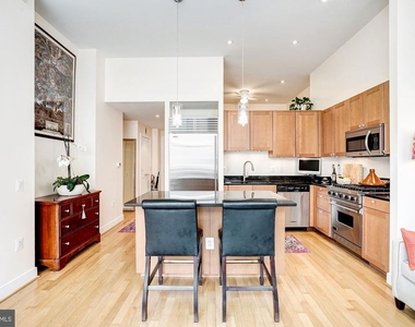 2425 L Street Nw - Photo Thumbnail 8