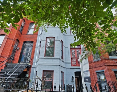 409 Constitution Avenue Ne - Photo Thumbnail 1