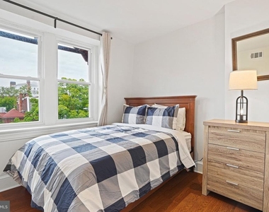 409 Constitution Avenue Ne - Photo Thumbnail 14