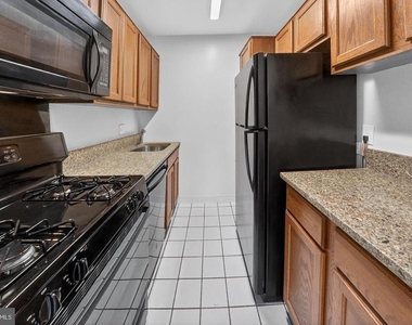 5406 Connecticut Avenue Nw - Photo Thumbnail 2