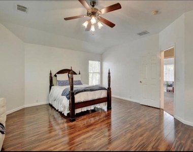 1201 Heritage Hill Cv - Photo Thumbnail 11