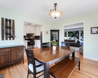 5128 Linnean Terrace Nw - Photo Thumbnail 11