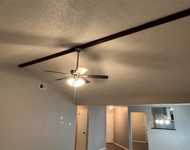 13187 Mill Stone Dr - Photo Thumbnail 2