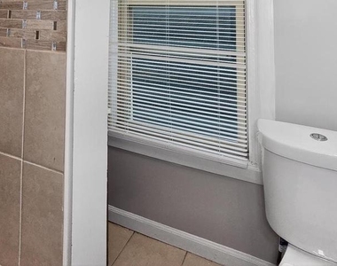 1119 Montello Avenue Ne - Photo Thumbnail 72