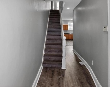 1119 Montello Avenue Ne - Photo Thumbnail 60