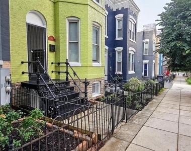 1119 Montello Avenue Ne - Photo Thumbnail 57