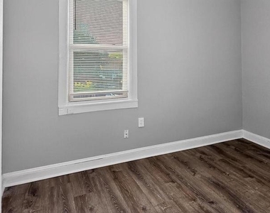 1119 Montello Avenue Ne - Photo Thumbnail 70