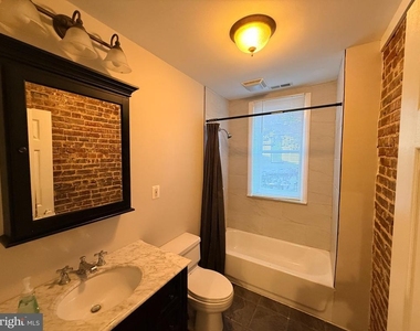 757 Girard Street Nw - Photo Thumbnail 13