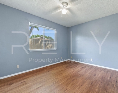 409 E Janis Dr - Photo Thumbnail 18