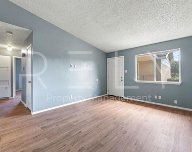 409 E Janis Dr - Photo Thumbnail 4