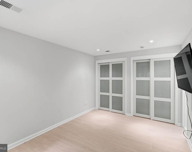 1625 Q Street Nw - Photo Thumbnail 19