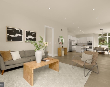 3915 Fulton Street Nw - Photo Thumbnail 9