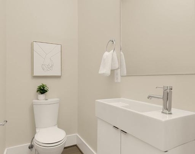 3915 Fulton Street Nw - Photo Thumbnail 27