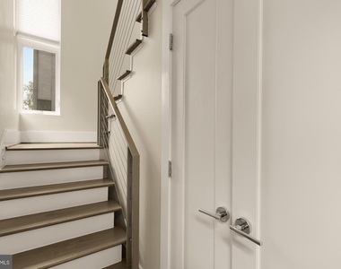3915 Fulton Street Nw - Photo Thumbnail 4