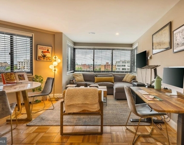1601 18th Street Nw - Photo Thumbnail 2