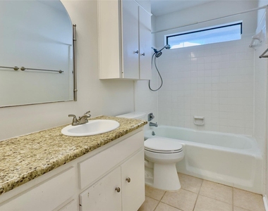 843 Sunfish St - Photo Thumbnail 20