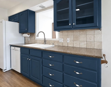 843 Sunfish St - Photo Thumbnail 10