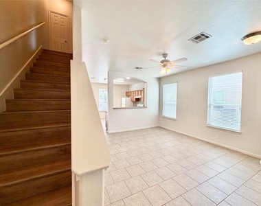 2406 Allred Dr - Photo Thumbnail 13