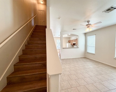2406 Allred Dr - Photo Thumbnail 12