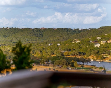 18302 W Rim Dr - Photo Thumbnail 27