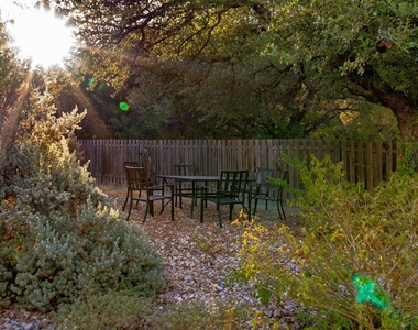 18302 W Rim Dr - Photo Thumbnail 30