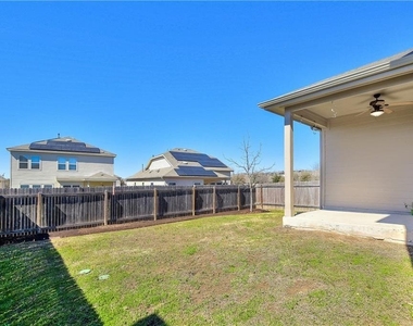 10504 Crescendo Ln - Photo Thumbnail 17