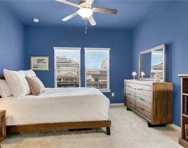10504 Crescendo Ln - Photo Thumbnail 5