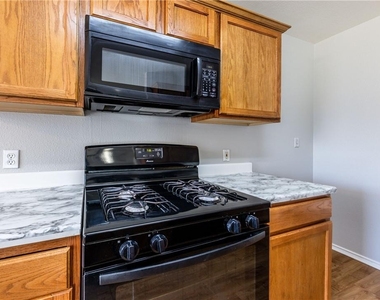 15102 Nuttall Dr - Photo Thumbnail 15