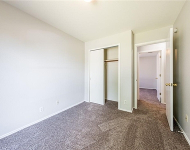 15102 Nuttall Dr - Photo Thumbnail 30