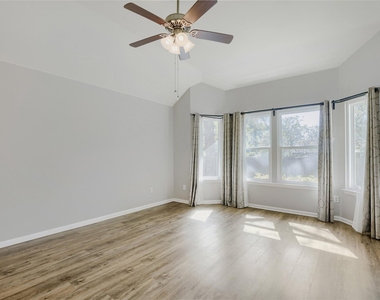 1408 Colby Ln - Photo Thumbnail 19