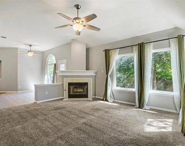 1408 Colby Ln - Photo Thumbnail 15
