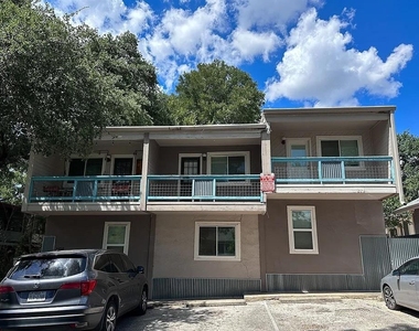 1106 W 22nd St - Photo Thumbnail 1